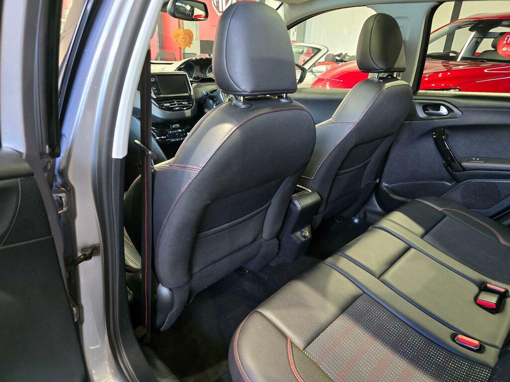 Peugeot 2008 1.2 Puretech Allure Euro 6 Ss... Grey #26