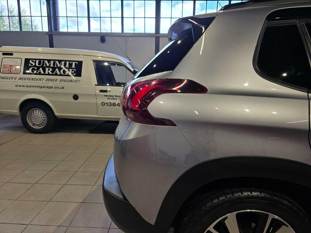 Peugeot 2008 1.2 Puretech Allure Euro 6 Ss... Grey #39