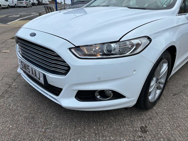 Ford Mondeo 2.0 Titanium Tdci 207 Bhp Front And Rear Parkin Green #7