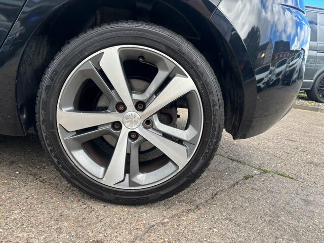 Peugeot 308 Bluehdi Allure Euro 6 Black #5