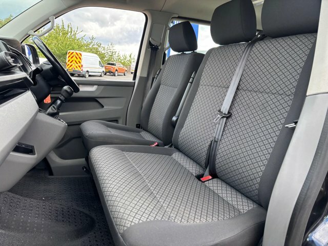 Volkswagen Transporter Shuttle T6.1 150 7 Speed Dsg Auo 8 Seat Shuttle Se Swb In Beige #21