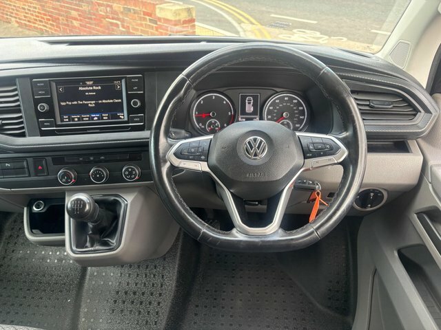 Volkswagen Transporter Shuttle T6.1 150 7 Speed Dsg Auo 8 Seat Shuttle Se Swb In Beige #11