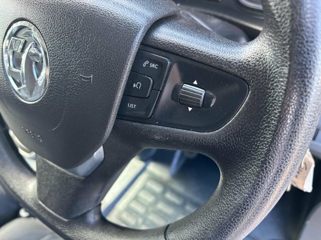 Vauxhall Vivaro 100Kw Elite L 50Kwh Estate Black #23