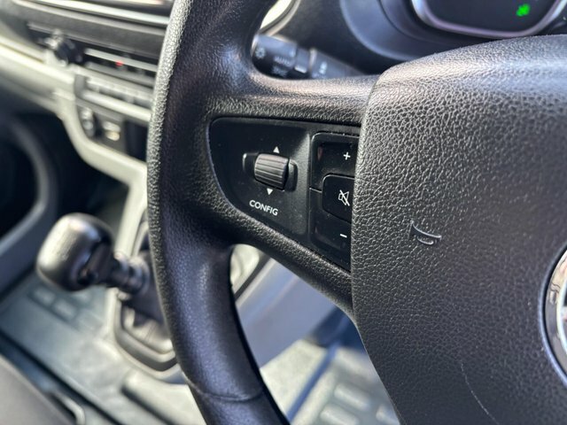 Vauxhall Vivaro 100Kw Elite L 50Kwh Estate Black #22