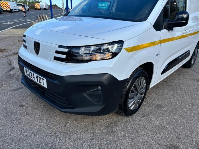 Peugeot Partner Bluehdi 950 Asphalt Long White #3