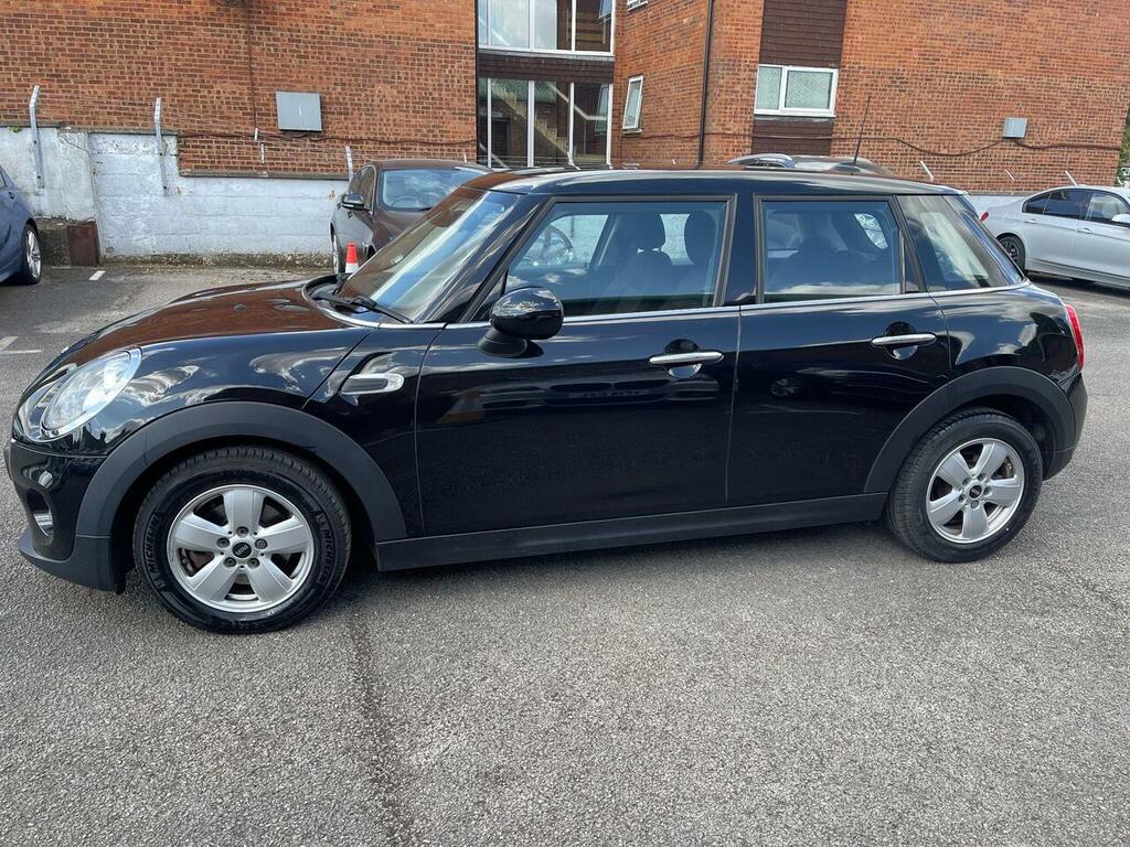 Mini Hatch 1.2 One Euro 6 Ss FN67CEY Black #4