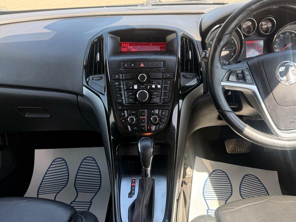 Vauxhall Astra 1.6I Design Sports Tourer Euro 6 Blue #13