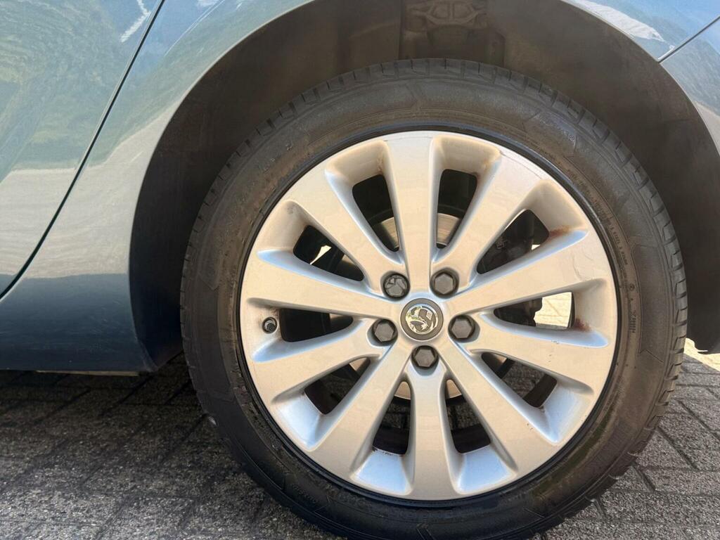 Vauxhall Astra 1.6I Design Sports Tourer Euro 6 Blue #34