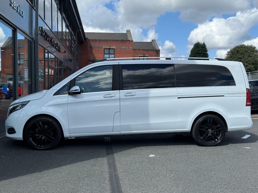 Mercedes-Benz V Class V220 Sport Bluetec Black #9