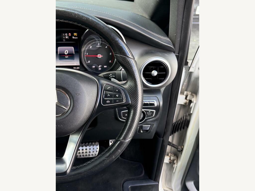Mercedes-Benz V Class V220 Sport Bluetec Black #19