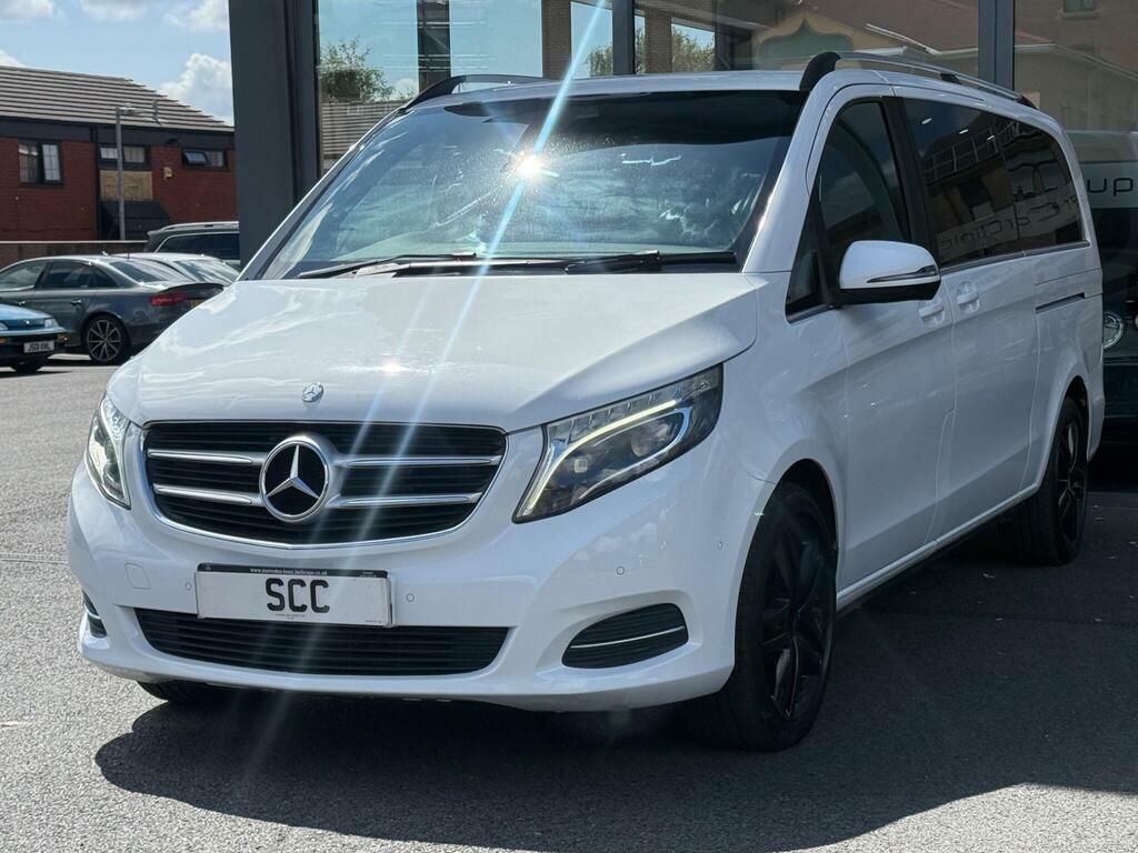 Mercedes-Benz V Class V220 Sport Bluetec Black #7