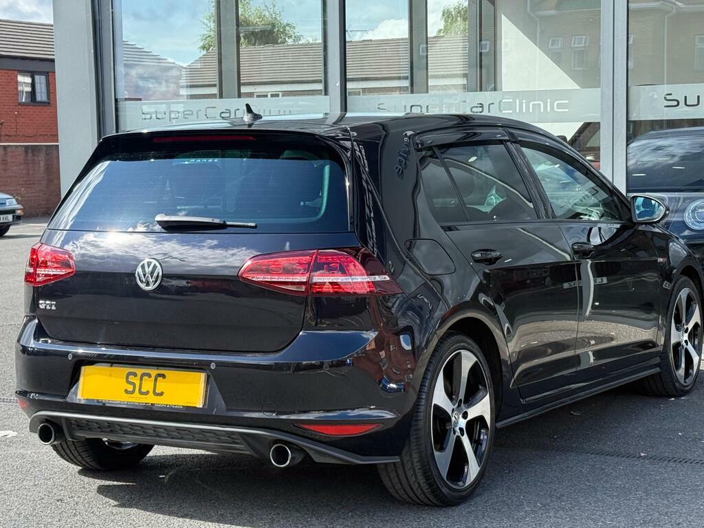 Volkswagen Golf Se Tdi Bluemotion Technology 5-Door Red #12