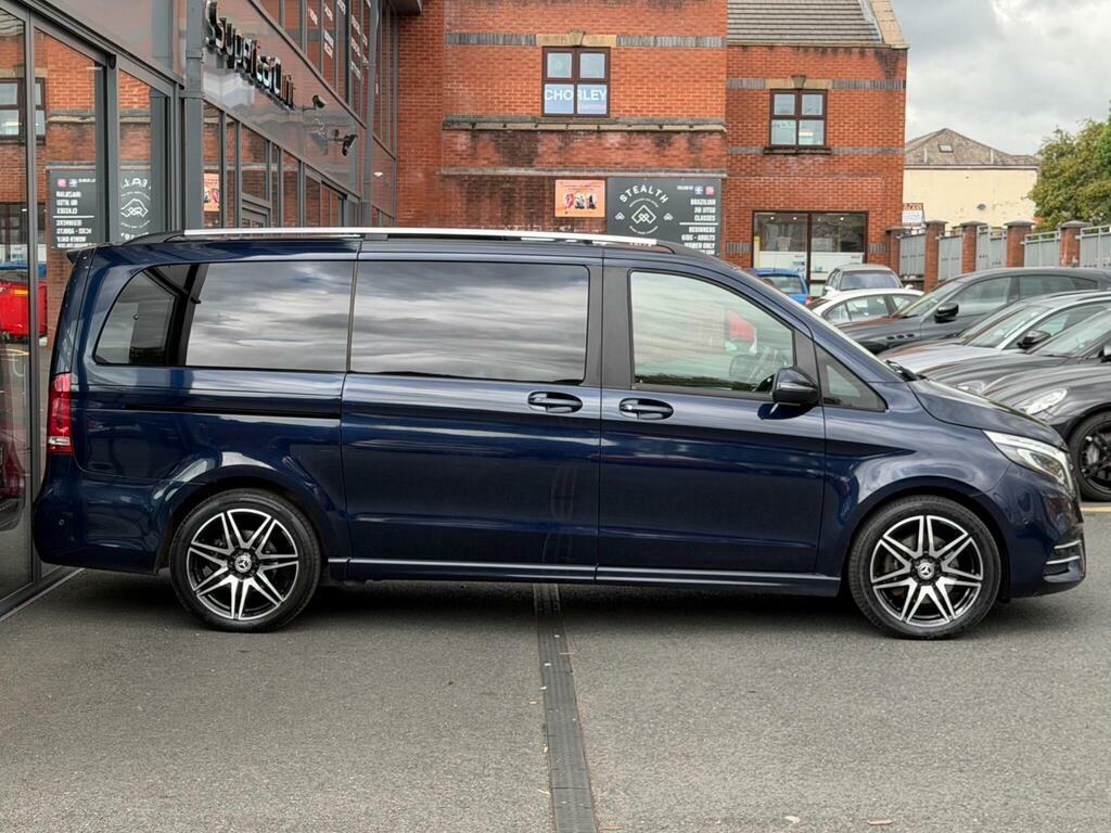 Mercedes-Benz V Class 2.0 V300d Amg Line G-tronic Euro 6 S S Blue #5