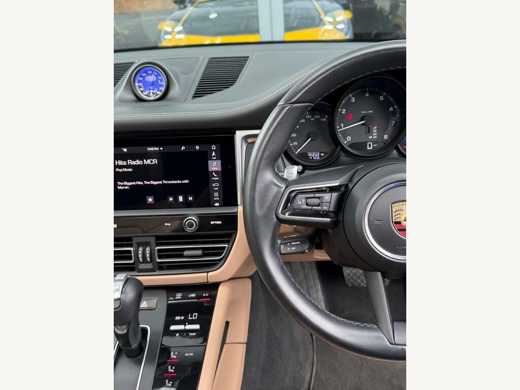 Porsche Macan 2.0L T Pdk Pan Roof Sports Chrono Air Suspension H Black #18