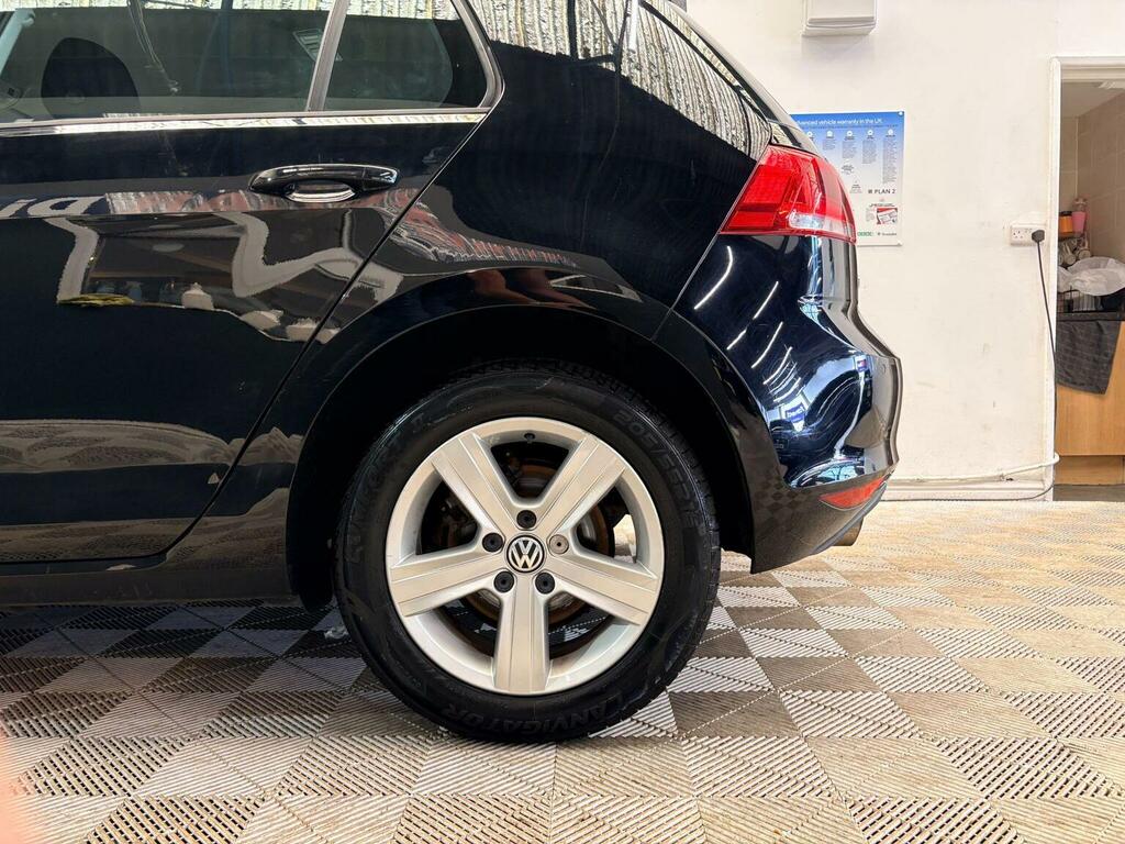 Volkswagen Golf Hatchback 1.6 Tdi Bluemotion Tech Match Edition Eu Black #6