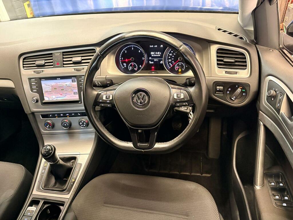 Volkswagen Golf Hatchback 1.6 Tdi Bluemotion Tech Match Edition Eu Black #4