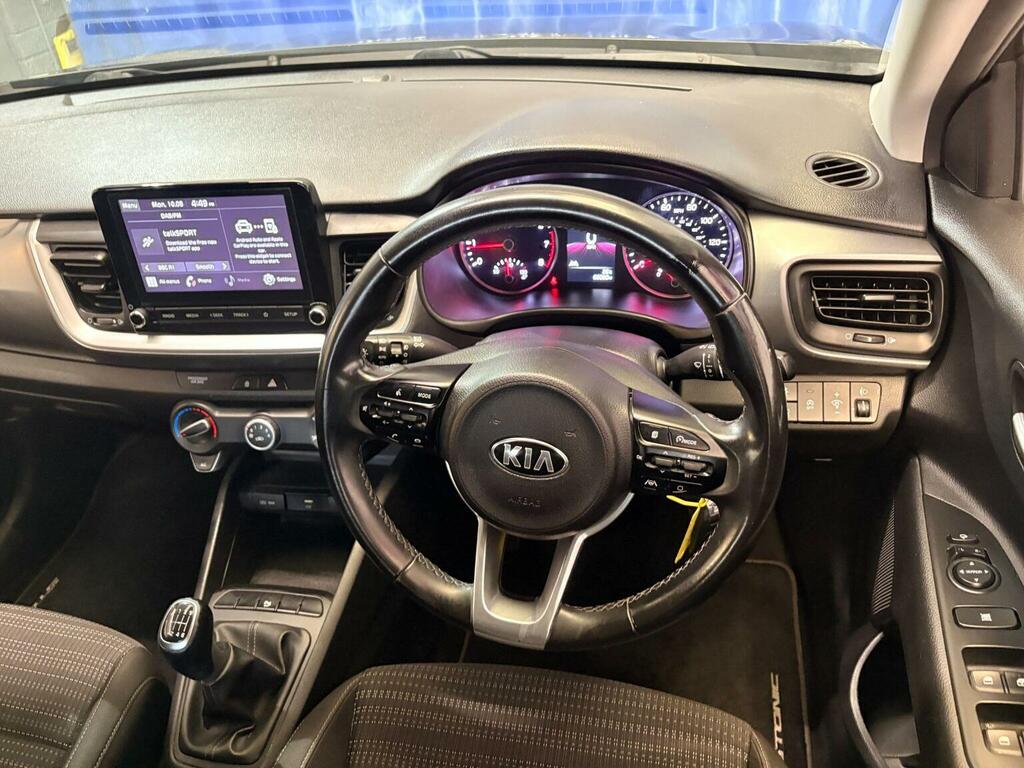 Kia Stonic Suv 1.0 T-gdi 2 Euro 6 Ss 202121 Black #4