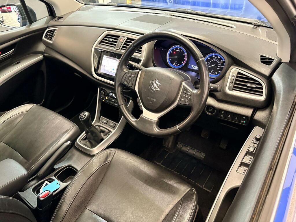 Suzuki SX4 S Cross Suv 1.6 Sz5 Euro 6 201616 Blue #6