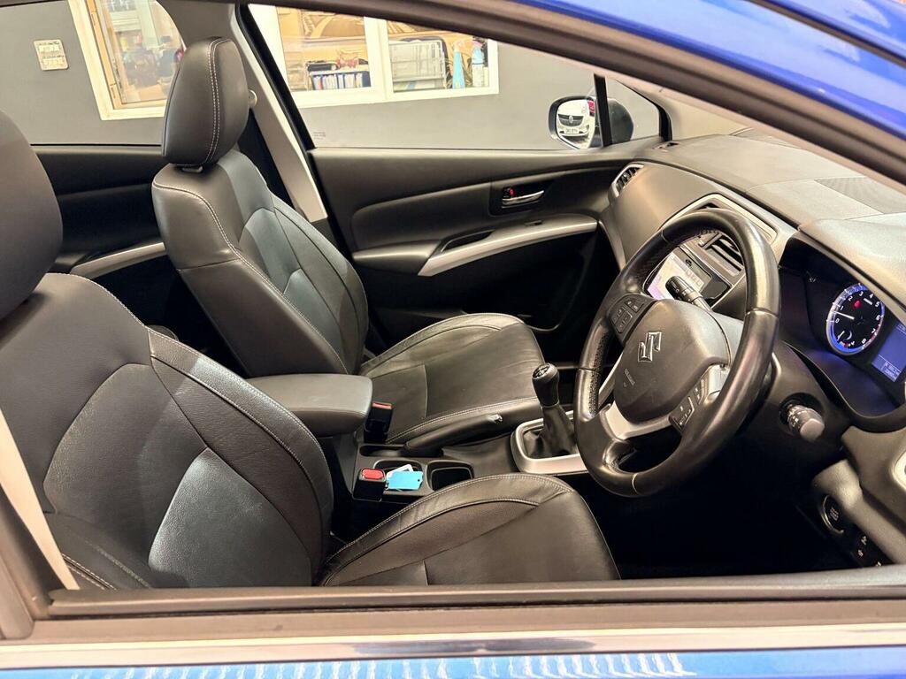 Suzuki SX4 S Cross 1.6 Sz-t Cvt Euro 6 Green #27