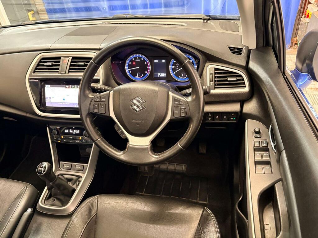 Suzuki SX4 S Cross 1.6 Sz-t Cvt Euro 6 Green #11