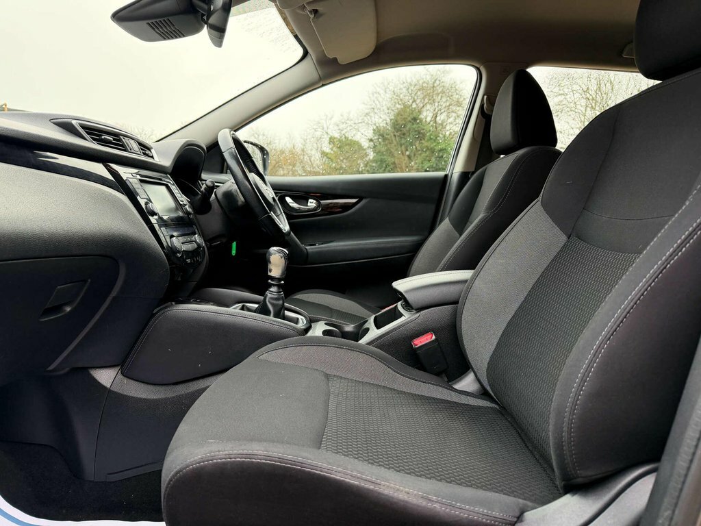 Nissan Qashqai 1.3L Acenta Premium DV19KVX Grey #6