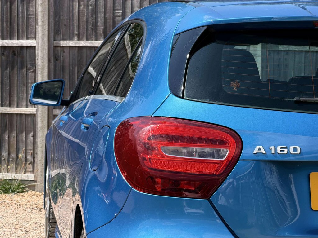 Mercedes-Benz A Class A 250 4Matic Amg Premium Blue #24