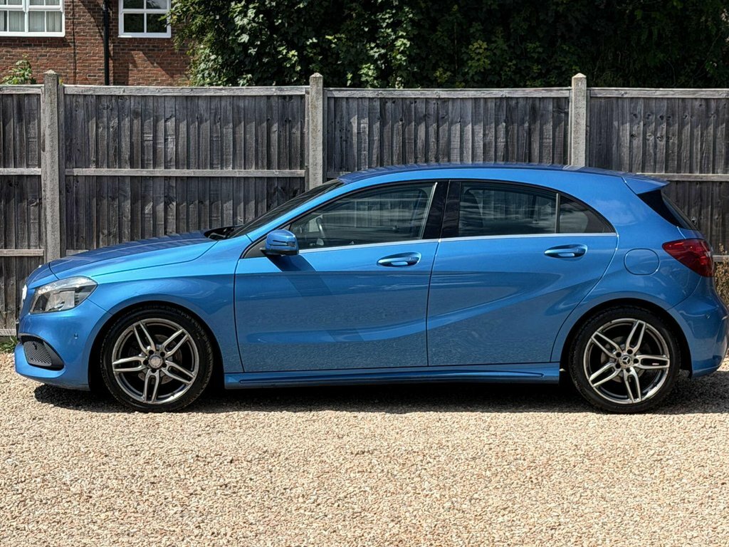 Mercedes-Benz A Class A 250 4Matic Amg Premium Blue #13