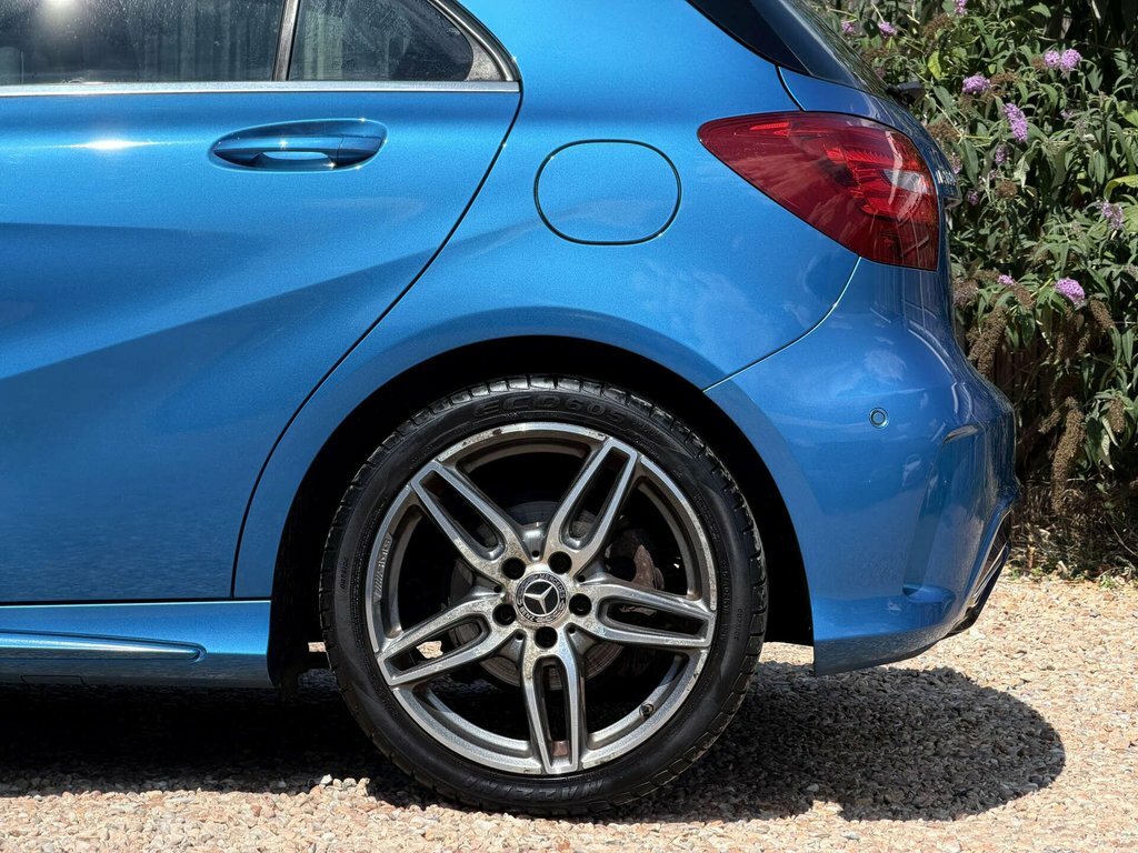 Mercedes-Benz A Class A 250 4Matic Amg Premium Blue #21