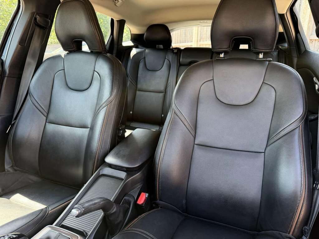 Volvo V40 Cross Country 1.5 V40 Cross Country Professional T3 Black #32