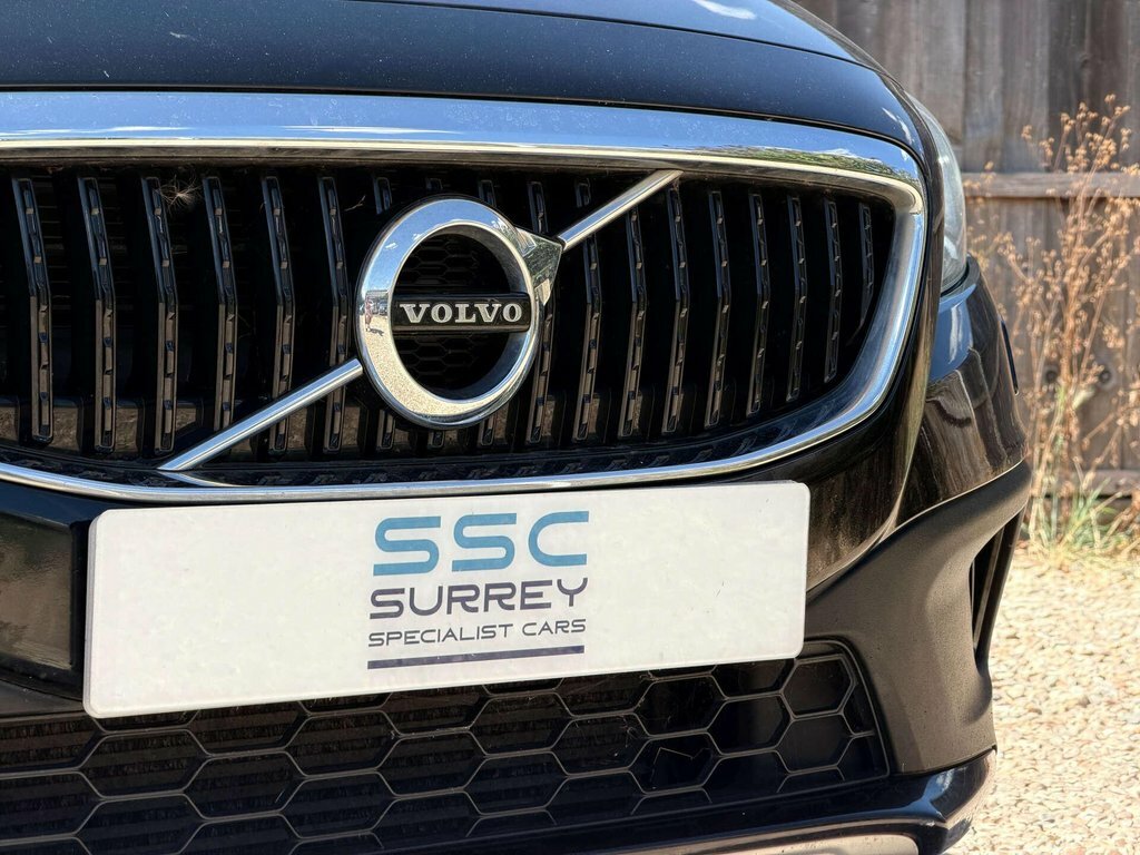 Volvo V40 Cross Country 1.5 V40 Cross Country Professional T3 Black #16
