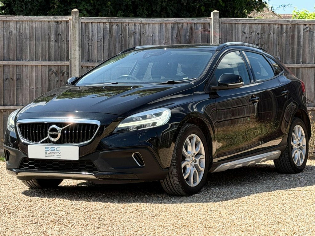 Volvo V40 Cross Country V40 Cross Country T3 Black #2