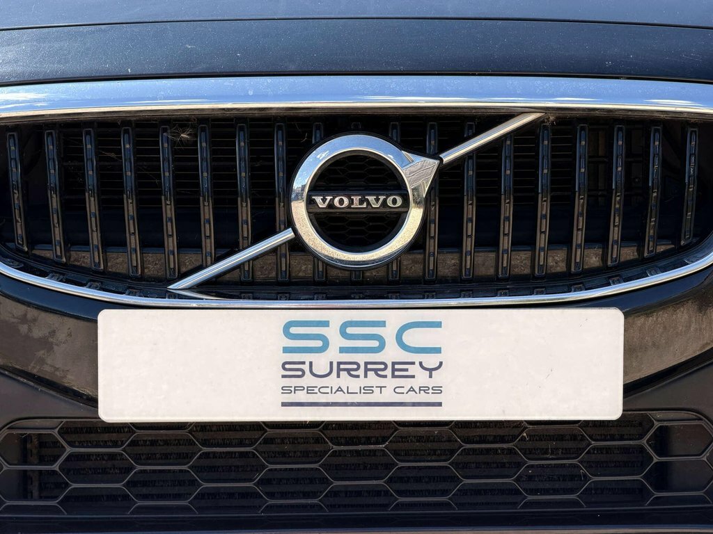 Volvo V40 Cross Country 1.5 V40 Cross Country Professional T3 Black #17