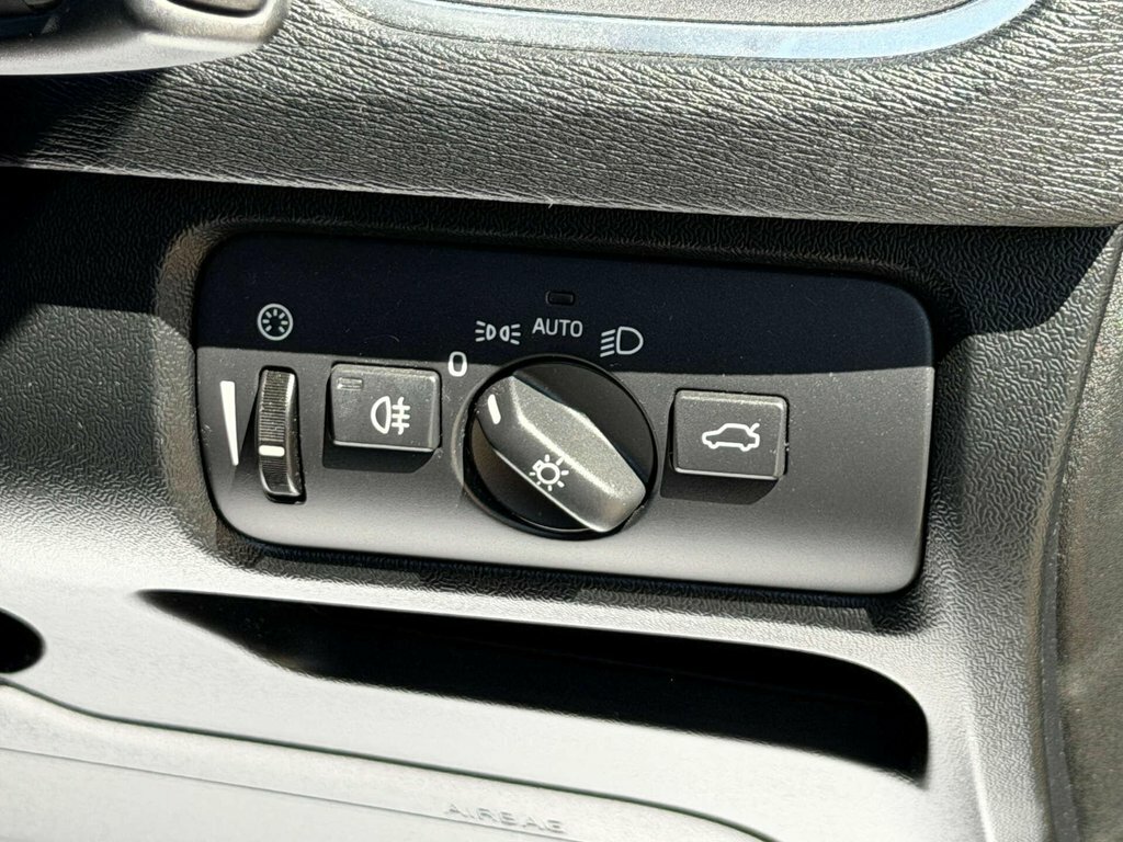 Volvo V40 Cross Country 1.5 V40 Cross Country Professional T3 Black #48