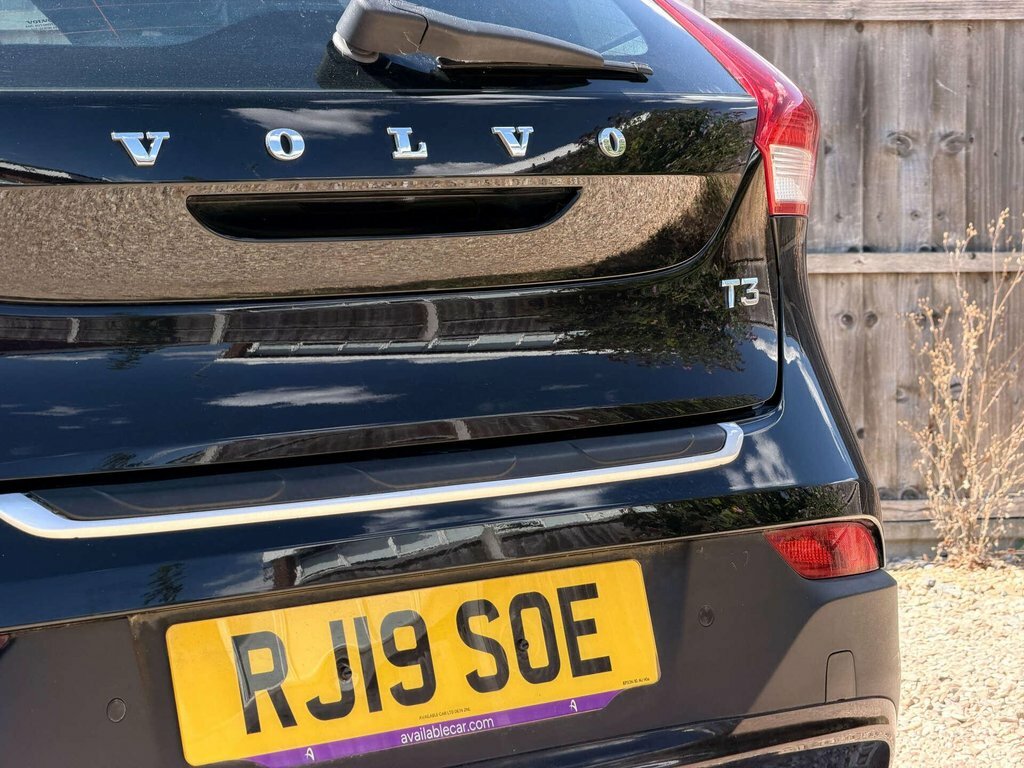 Volvo V40 Cross Country 1.5 V40 Cross Country Professional T3 Black #23