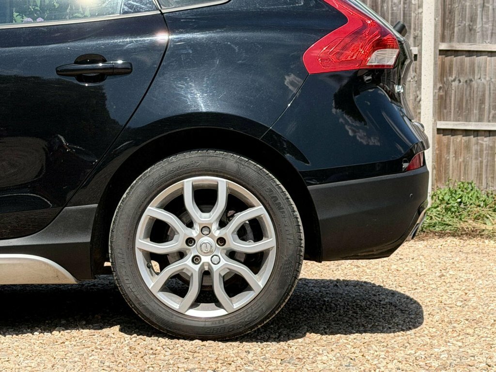 Volvo V40 Cross Country 1.5 V40 Cross Country Professional T3 Black #21