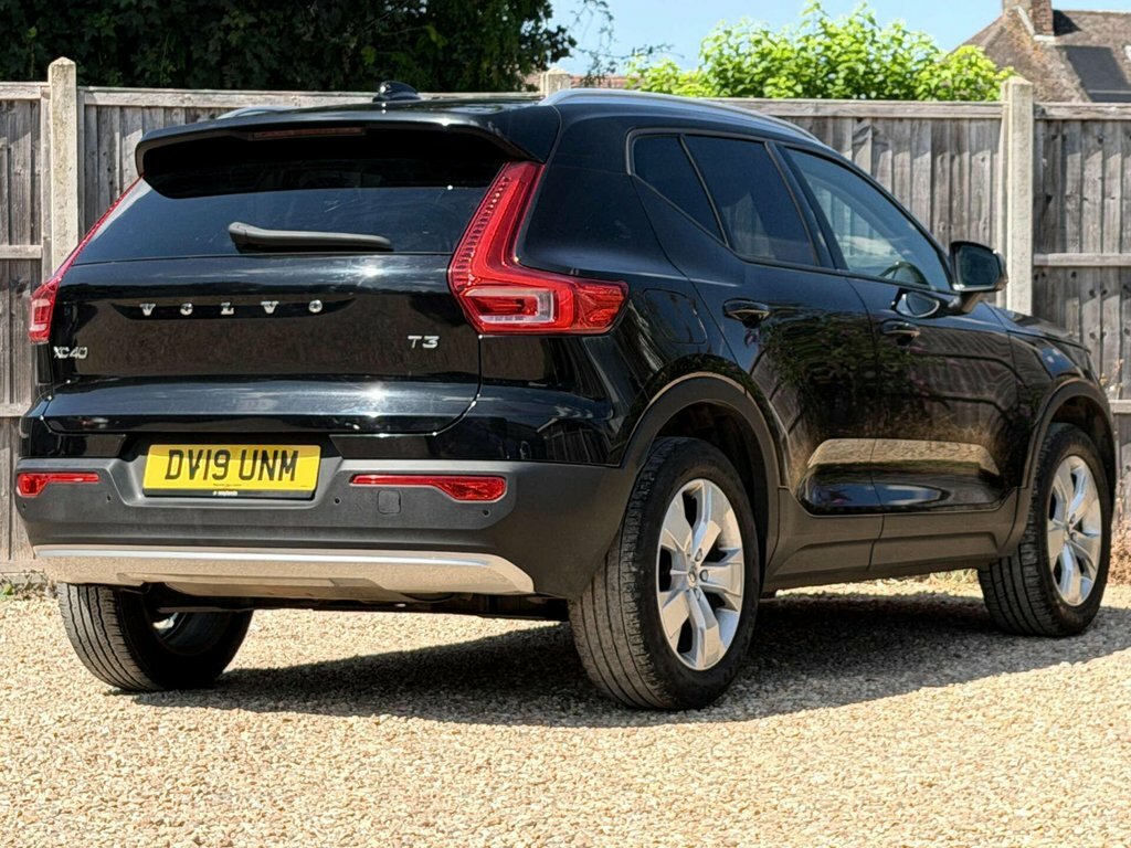 Volvo XC40 1.5L Momentum Black #3