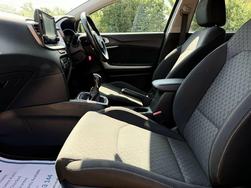 Kia Xceed 1L 2 Black #6