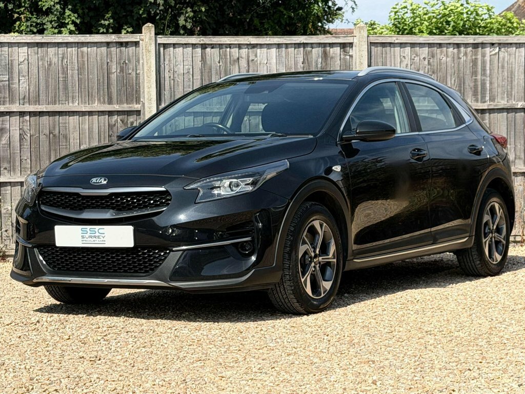Kia Xceed 1L 2 Black #2