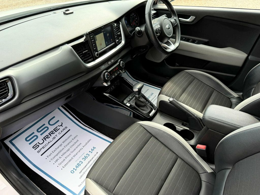 Kia Stonic 1L 3 White #6