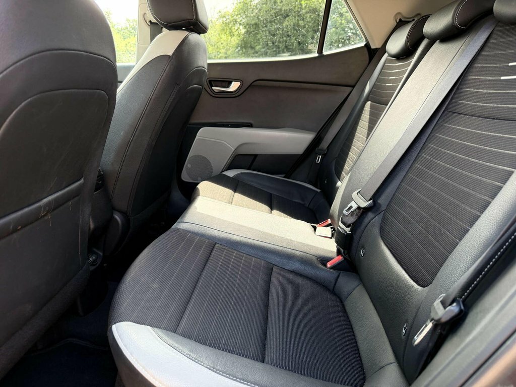 Kia Stonic 1.0 T-gdi 2 Euro 6 Ss White #33