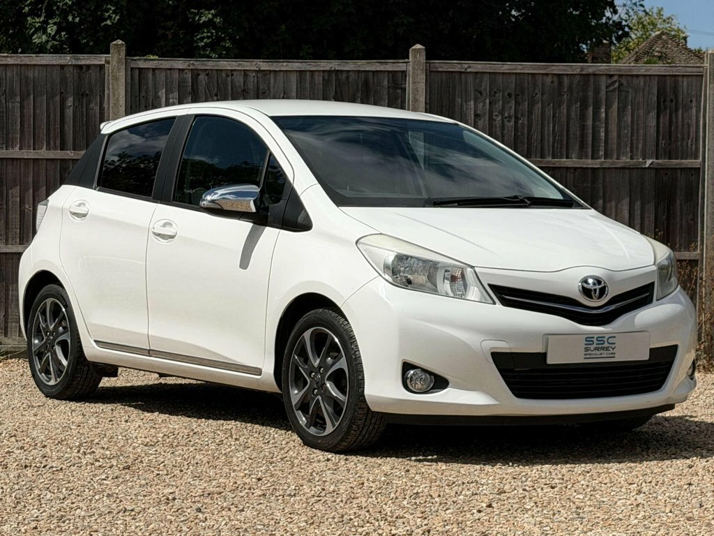 Toyota Yaris 1.3L Trend White