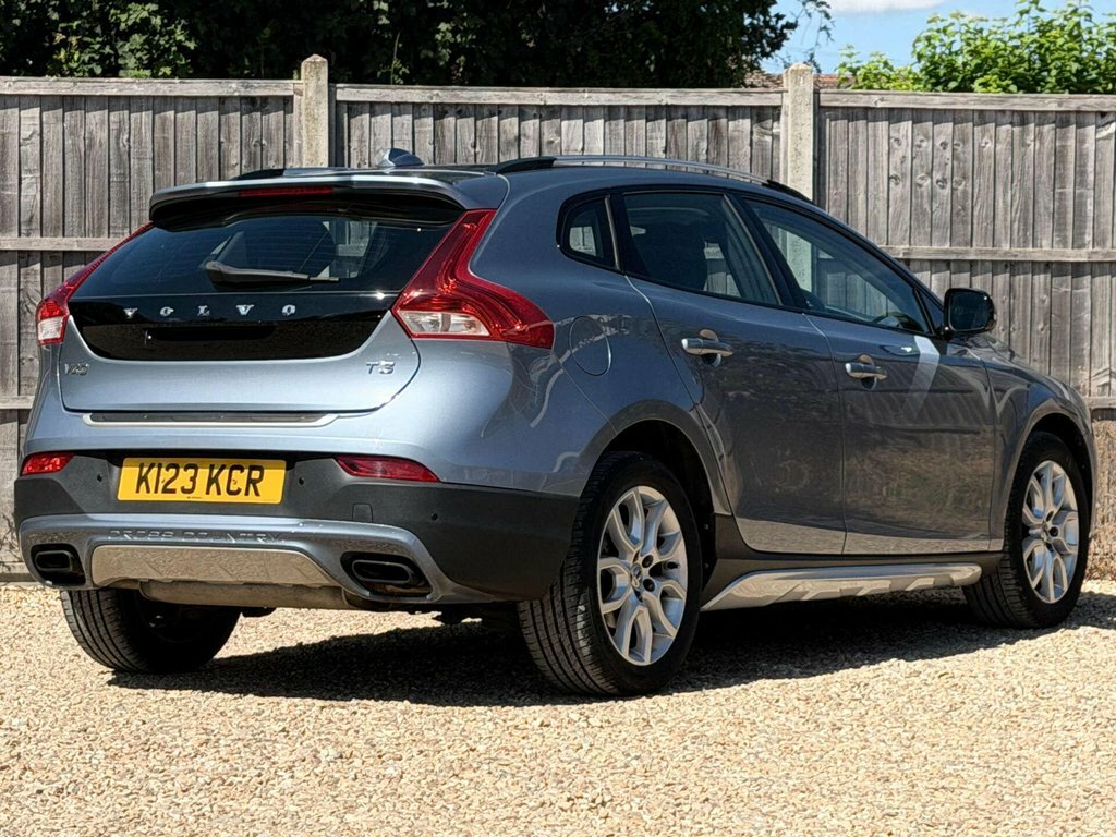 Volvo V40 Cross Country 1.5L Pro Blue #3