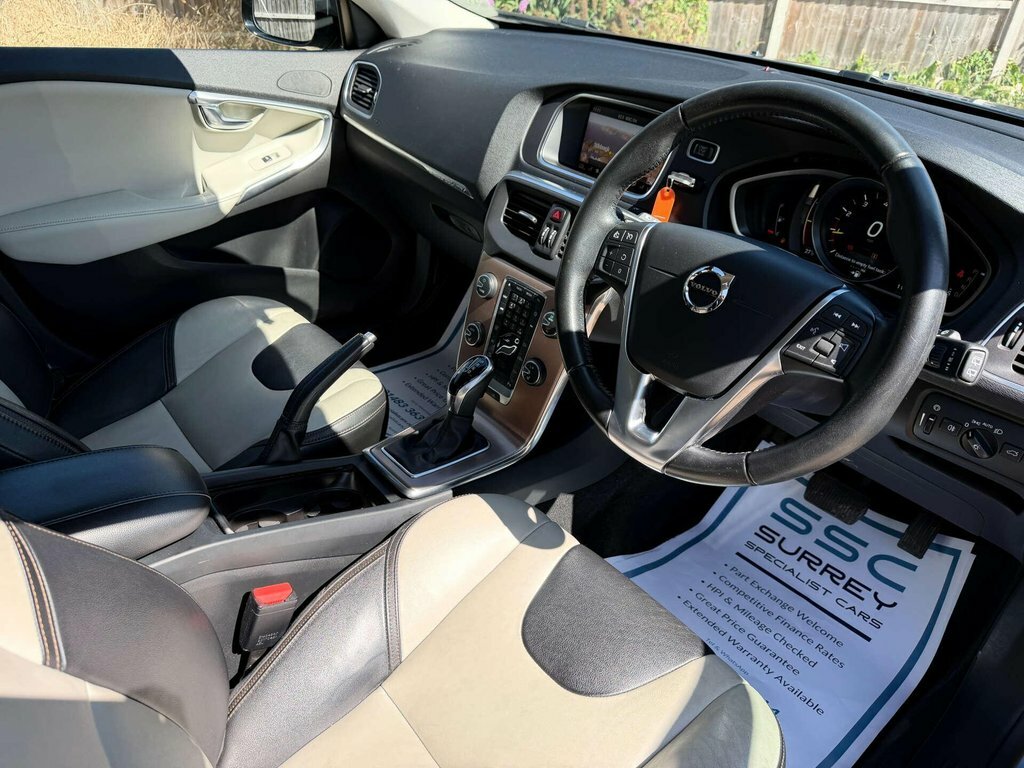 Volvo V40 Cross Country 1.5L Pro Blue #5