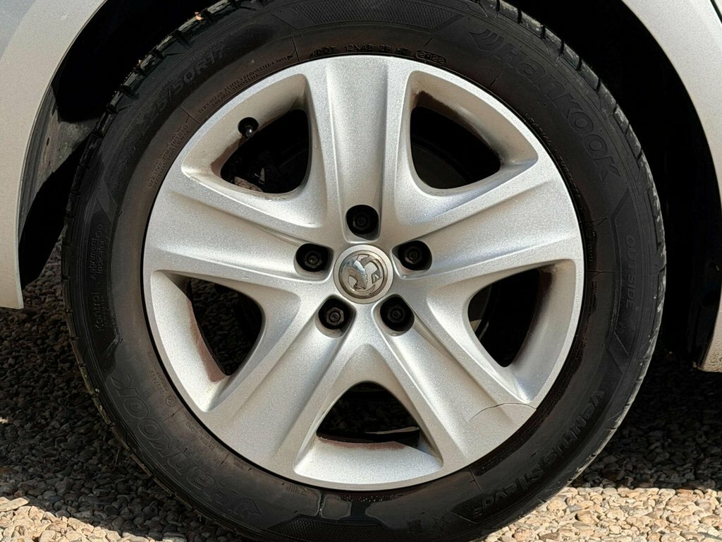 Vauxhall Zafira Tourer Tourer 2.0 Sri Cdti Ss 168 Bhp Silver #27