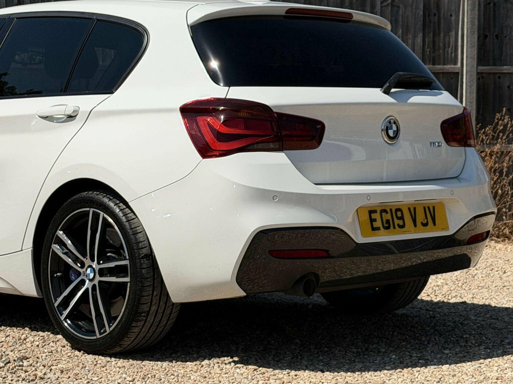 BMW 1 Series 118I M Sport Shadow Edition 5-Door White #22