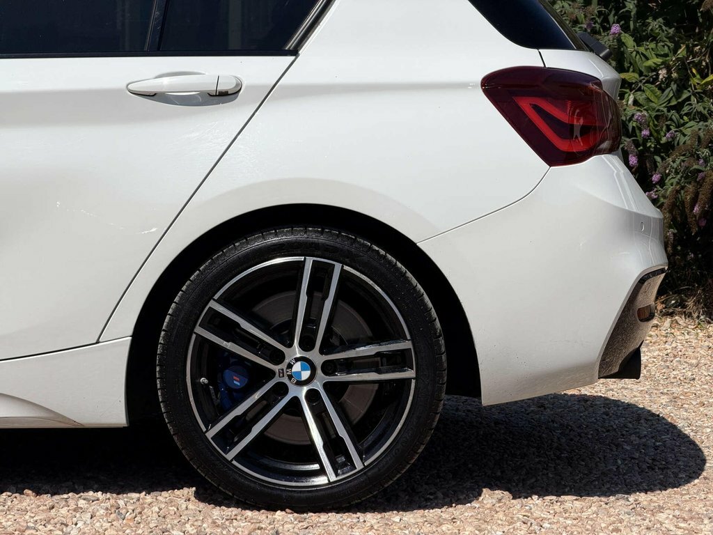BMW 1 Series 118I M Sport Shadow Edition 5-Door White #21