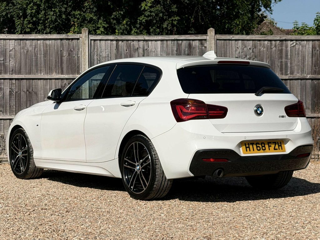 BMW 1 Series 1.5L M Sport Shadow Edition White #4