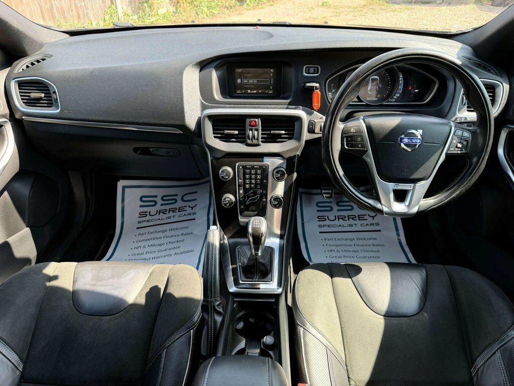 Volvo V40 2.0 D2 R-design Ulez Free 1 Lady Owner Fsh 0 Tax Red #35