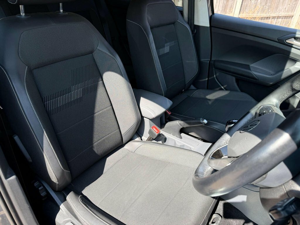Volkswagen T-Cross 1.0 Tsi 110 Se Estate White #28