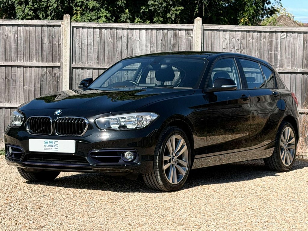 BMW 1 Series 2L Sport Black #2